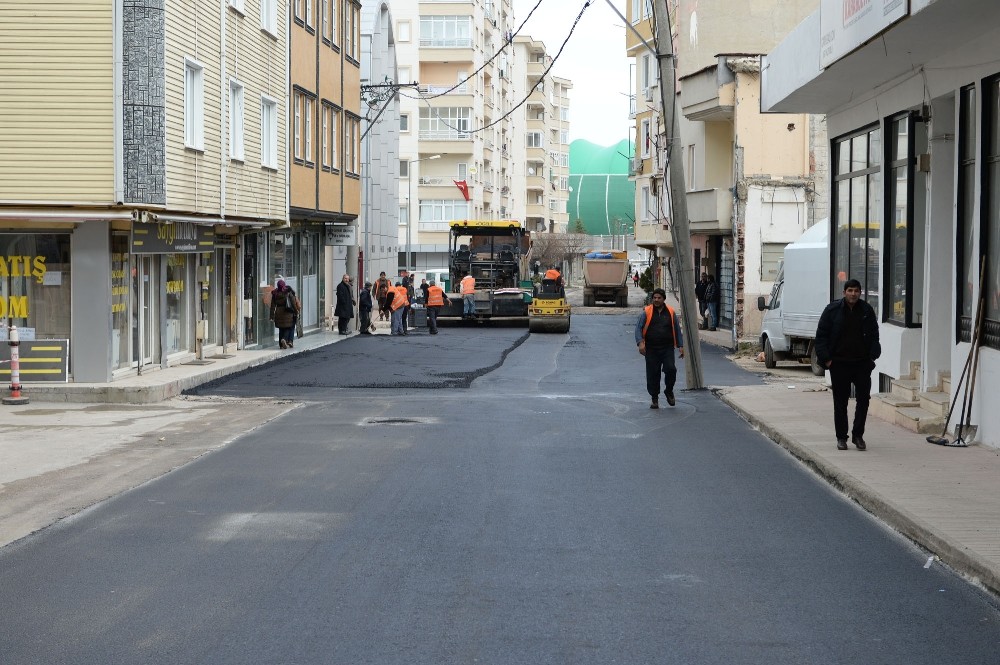 Dündar: “Osmangazide Bozuk Yol Kalmayacak”