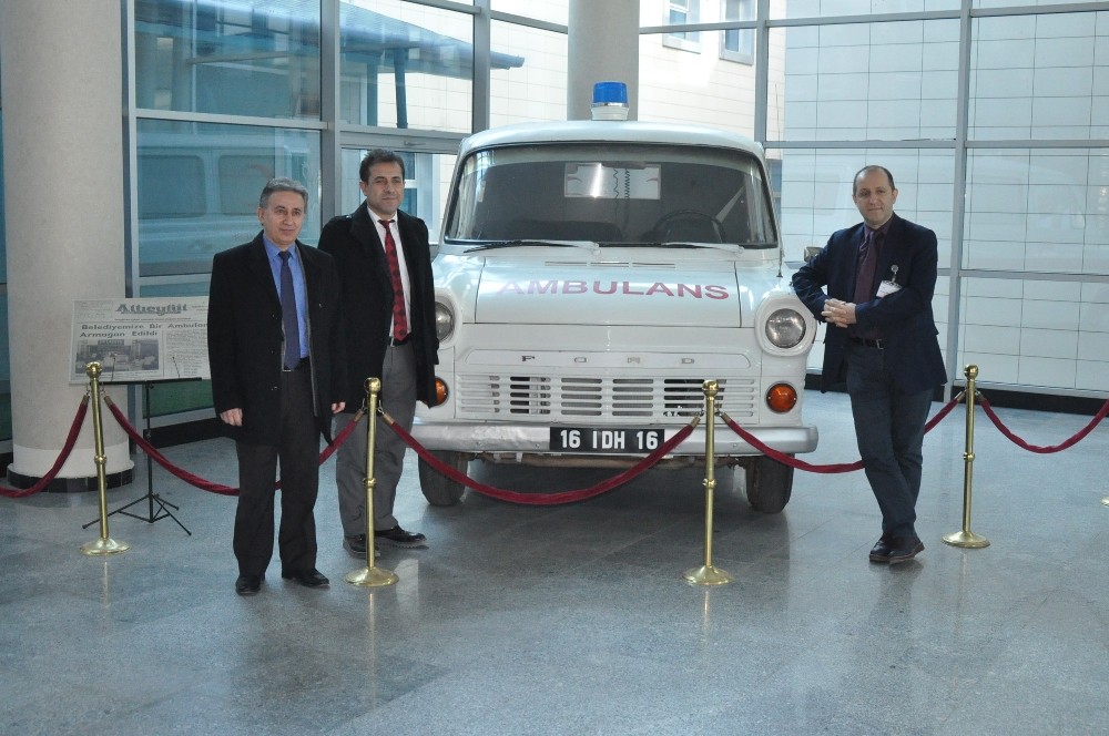 Emektar Ambulans Fordun Anı Kitabında