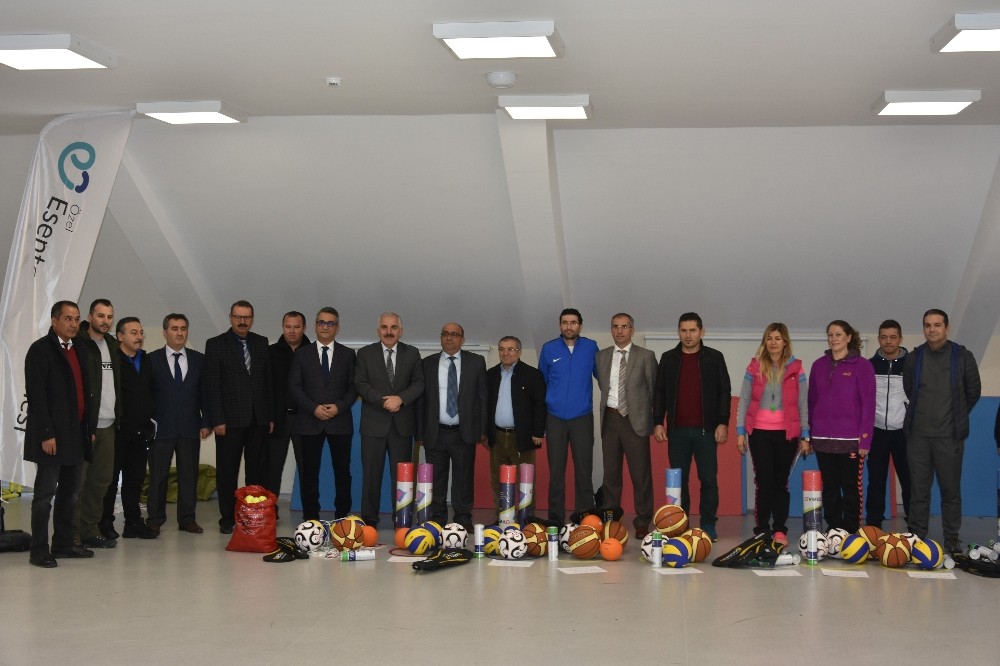 Esentepe Hastanesinden Eğitime Büyük Destek