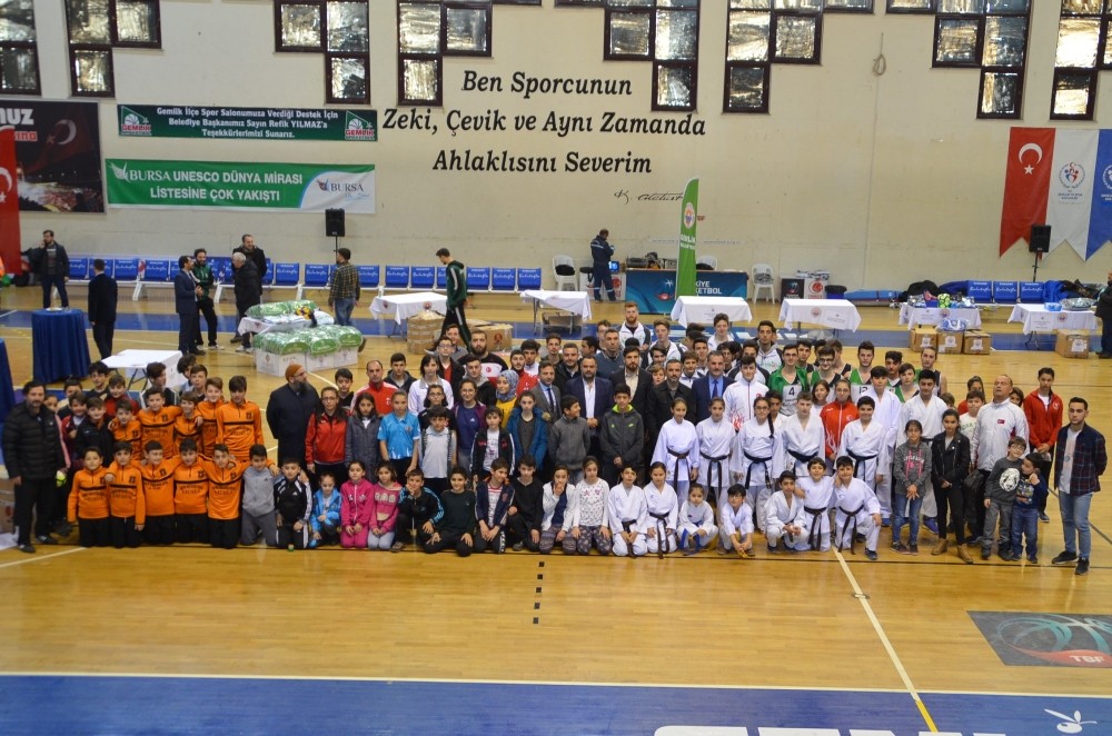 Gemlik Belediyesinden Spora Dev Destek