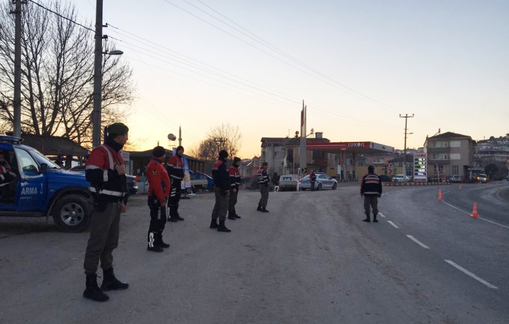 İznik Jandarma Timlerinden Huzur Uygulaması