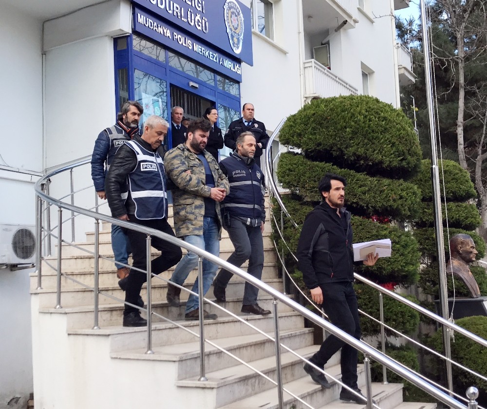 Kayınpeder Ve Damadını Öldüren Zanlı Adliyeye Sevk Edildi