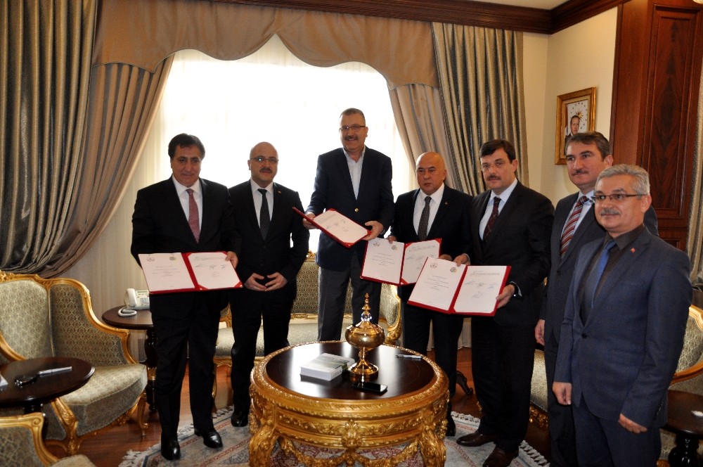 Meslekî Eğitim Merkezi İçin İmzalar Atıldı