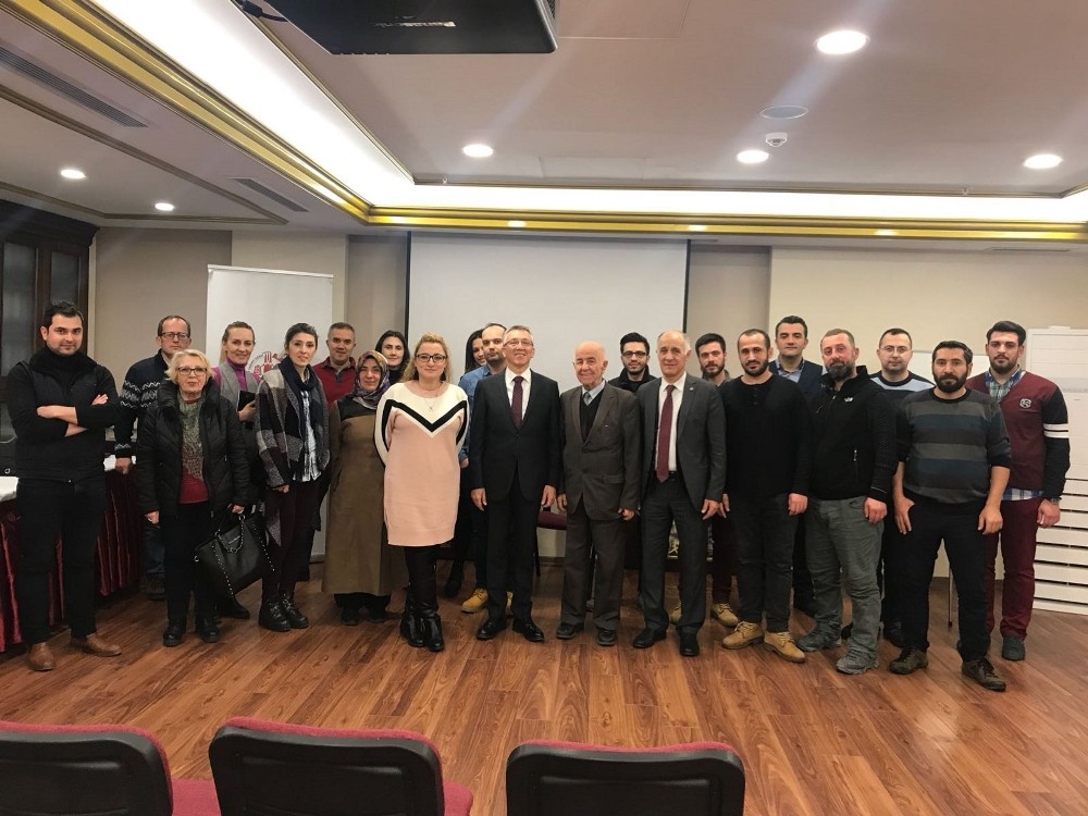 Müşteri Kazanmanın Şifresi “Güler Yüz”