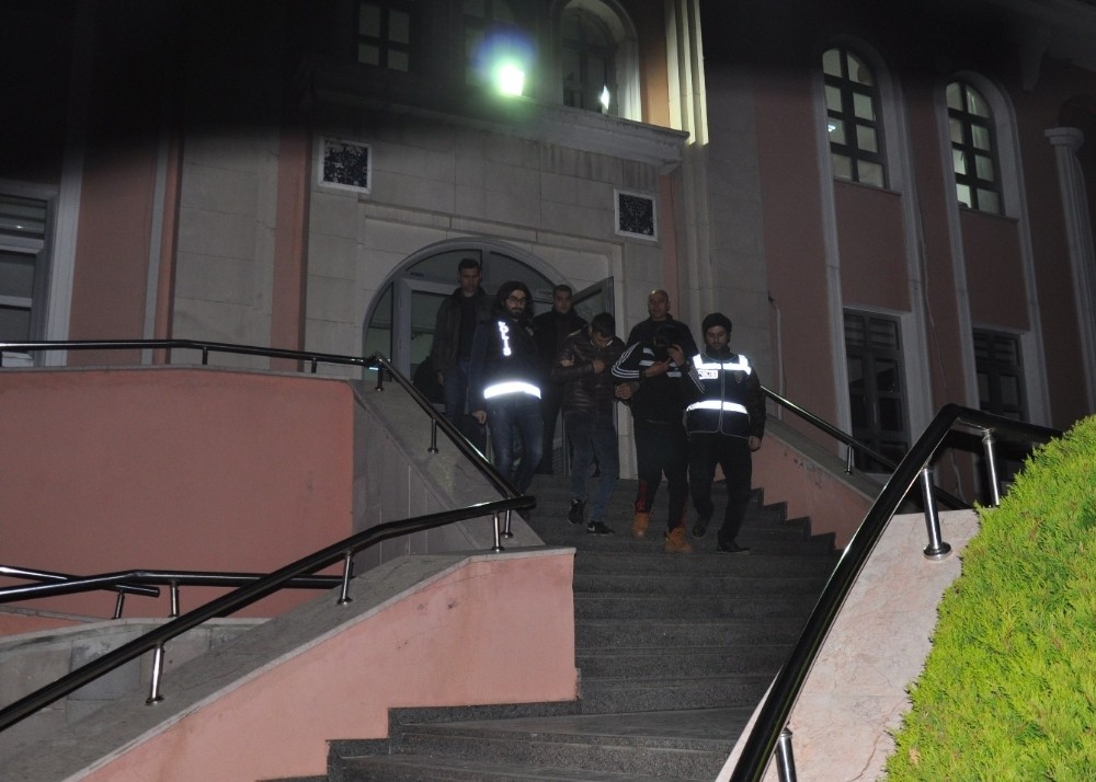 Polisin Takibe Aldığı Uyuşturucu Tacirleri Tutuklandı