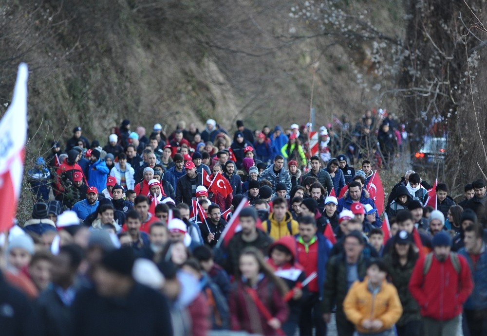 Sarıkamış Şehitleri Bursada Yürüyüşle Anıldı