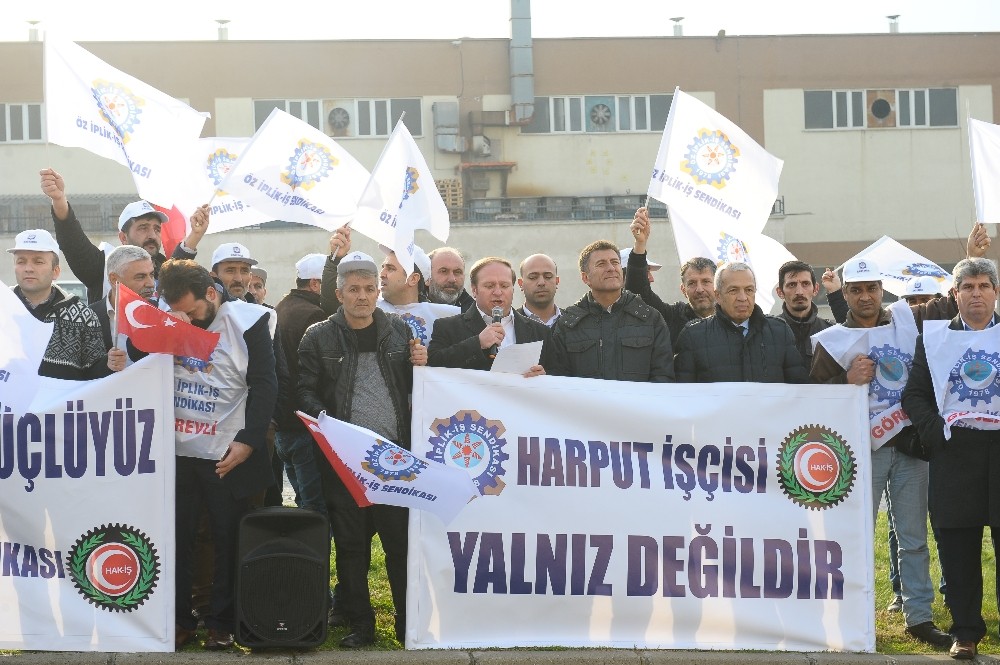 Tekstil Fabrikasında Sendikalı Olmak İsteyen İşçiler İşten Çıkarıldı