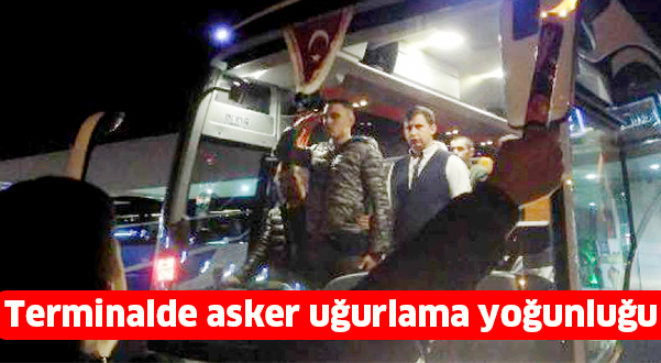 Terminalde asker yoğunluğu