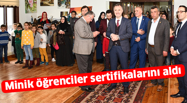 Minik öğrenciler  sertifikalarını aldı
