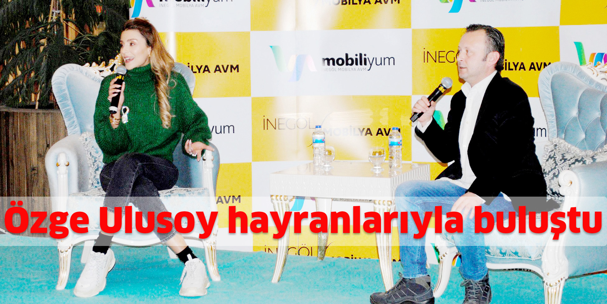 Özge Ulusoy hayranlarıyla buluştu