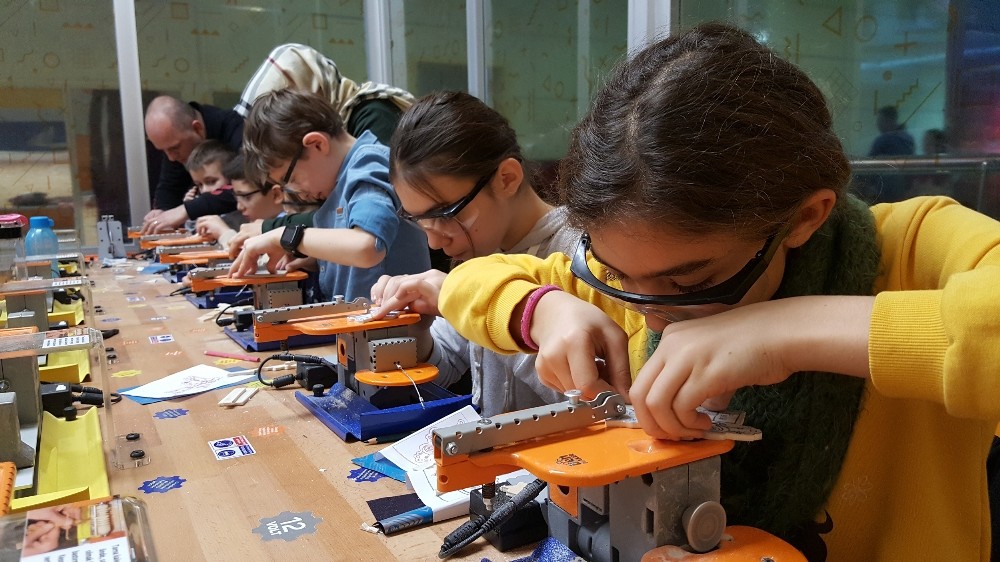 Ahşabın Büyülü Dünyası Btmde