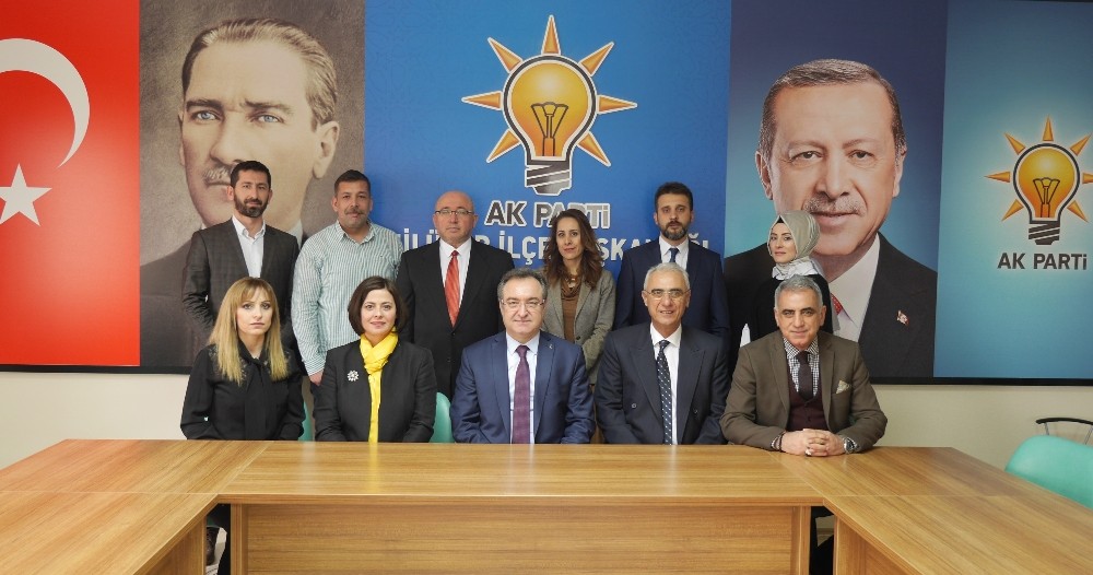 Ak Parti Nilüferde Yürütme Kurulu Belli Oldu