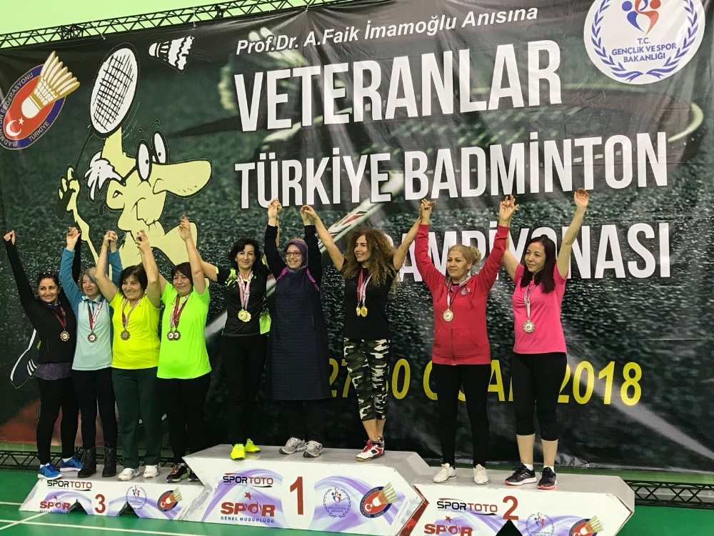Badminton  Hocaları Türkiye Şampiyonu