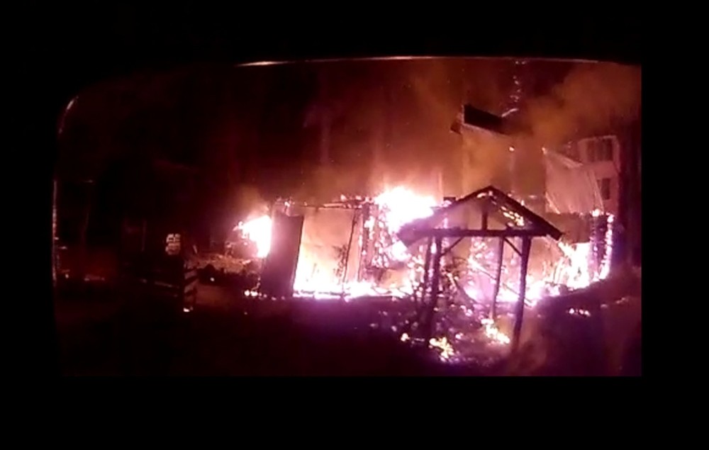 Balık Tesisi Alev Alev Yandı