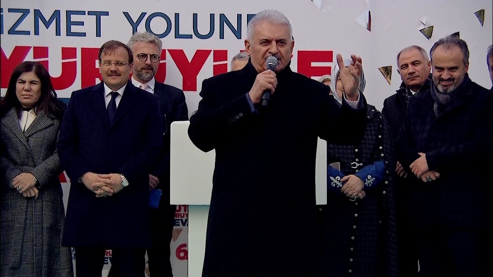 Başbakan Yıldırım Bursada Coşkulu Kalabalığa Seslendi