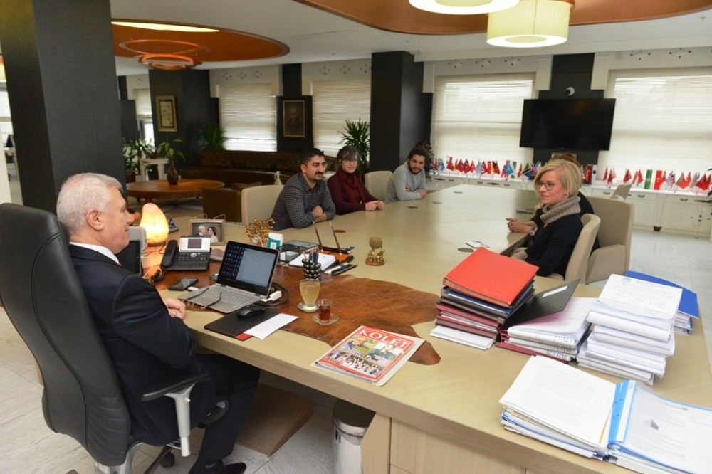 Bozbey: “Sanatın Geniş Kitlelere Ulaşması İçin Çalışacağız”