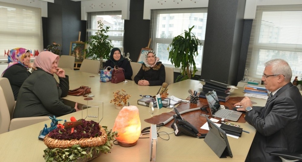 Büyükbalıklı Kadınları Bozbeyden Destek İstedi