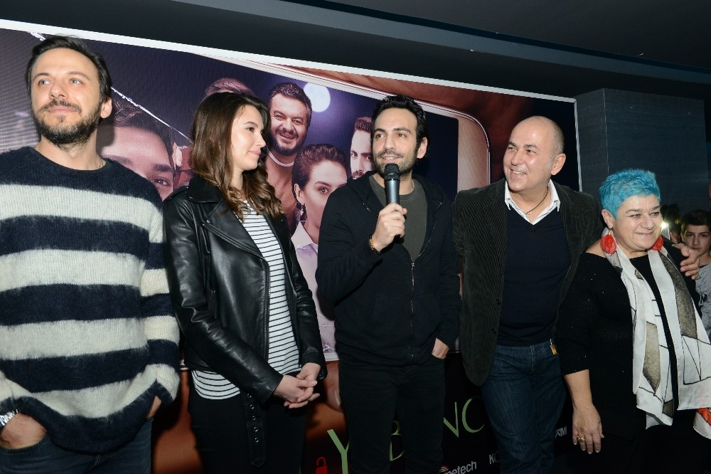 Cebimdeki Yabancıya Bursada Yoğun İlgi