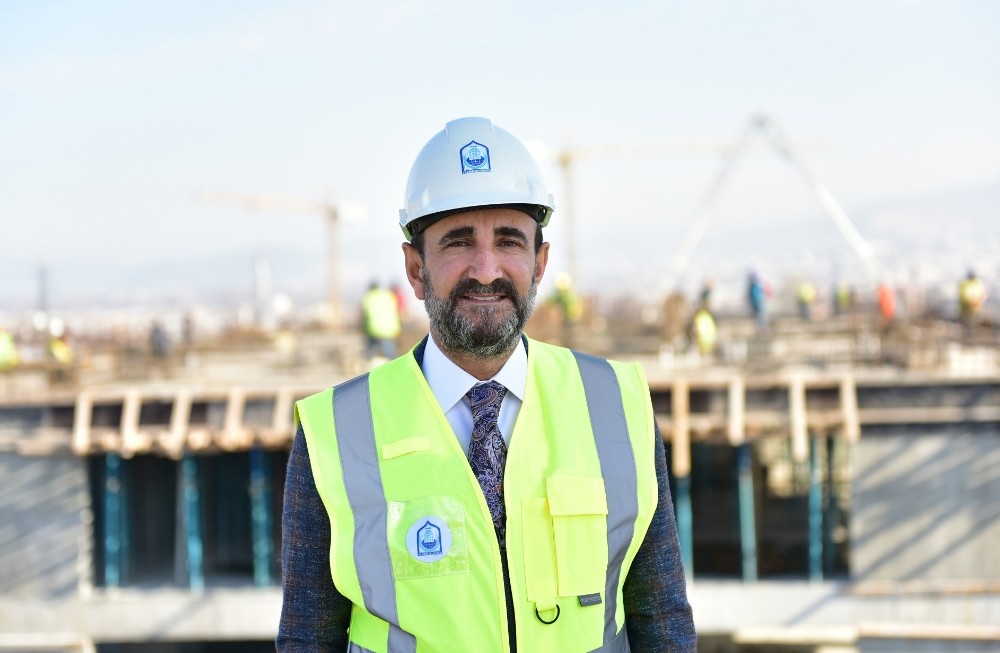 Cep Herkülünün Adı Yıldırımda Yaşayacak