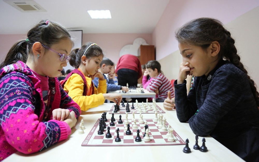 Çocuklara Tatil Morali