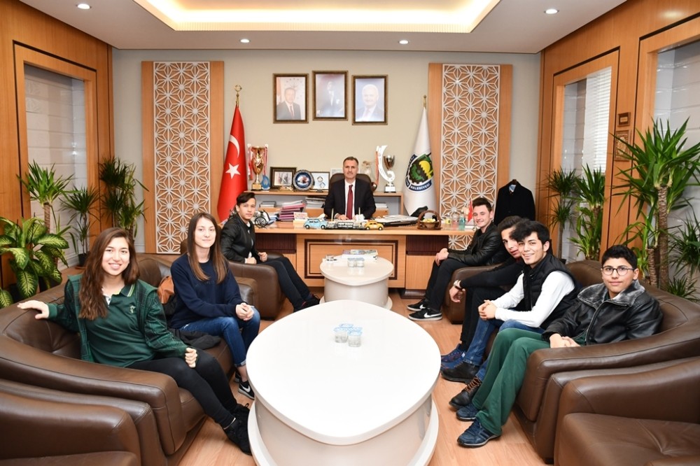 Gençlere Pozitif Ayrımcılık