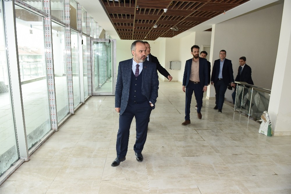 ‘Gençlik Merkezi Gün Sayıyor