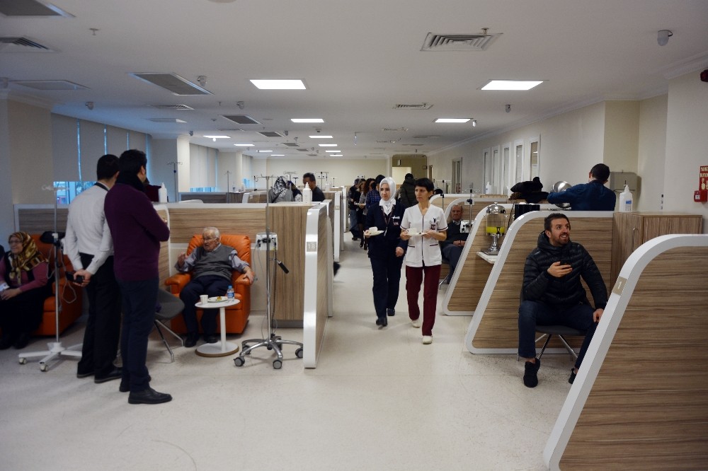 Kanser Amansız Ve Çaresiz Bir Hastalık Değil