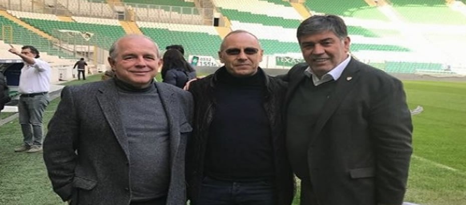 Kosova Futbol Federasyonu Bursaspor Stadını Ziyaret Etti