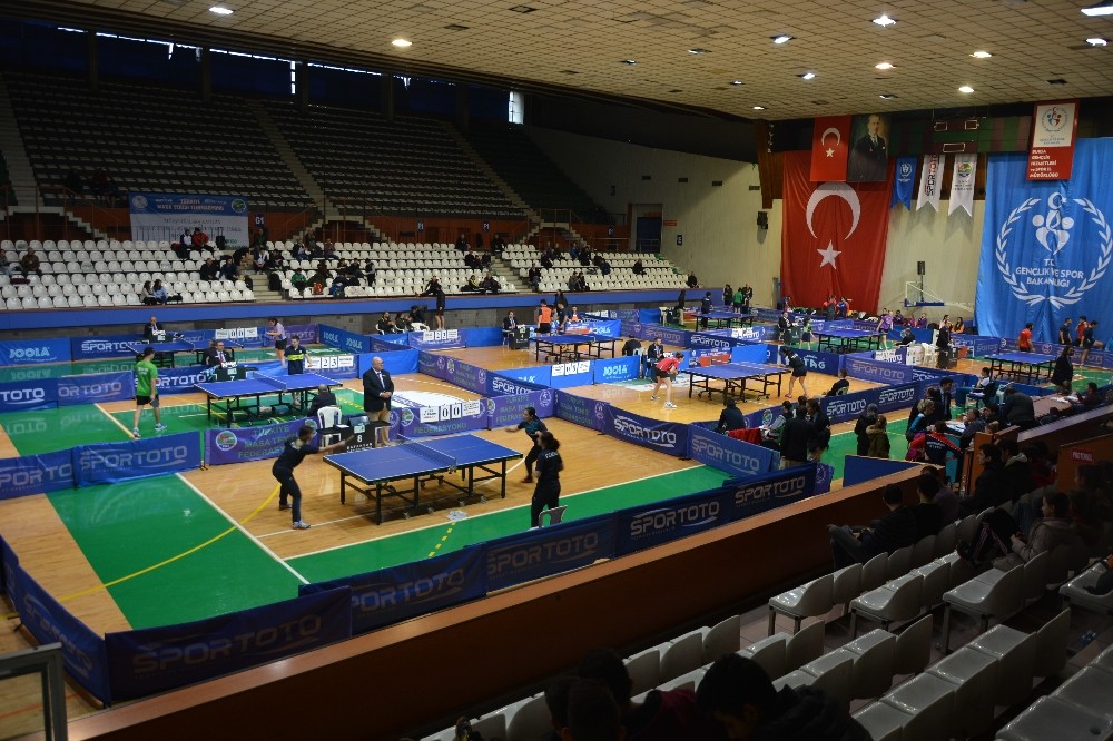 Masa Tenisi Spor Toto Süper Liginin 4. Etap Maçları Başladı