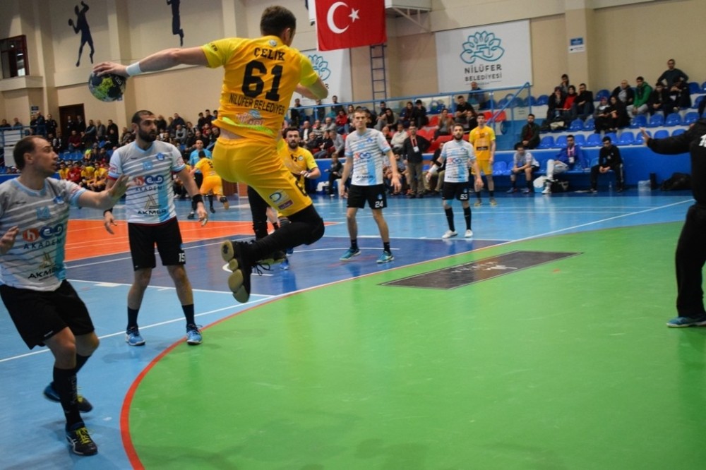 Nilüfer Rahat Kazandı