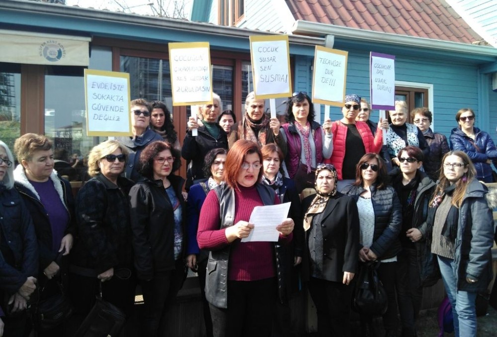 Nilüferde Kadınlardan Çocuk İstismarı Tepkisi