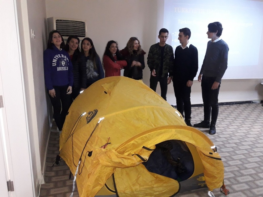 Öğrenciler Dağcılık Ve Doğa Sporları Hakkında Bilgilendirildi