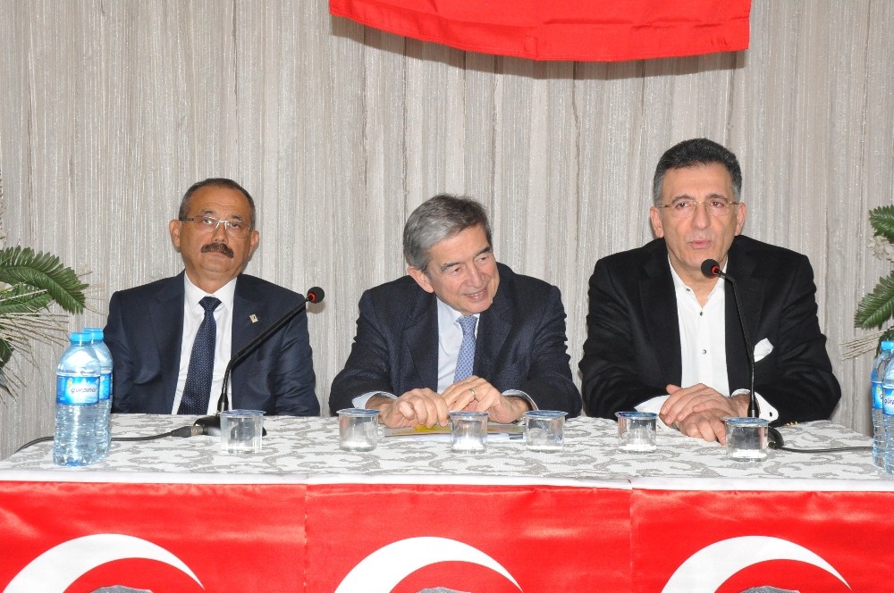 Onur Öymen: Afrin Sebep Değil Bir Sonuçtur