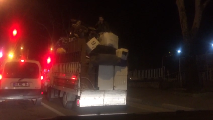 (Özel Haber) Eşyaların Tepesinde Ölümüne Yolculuk