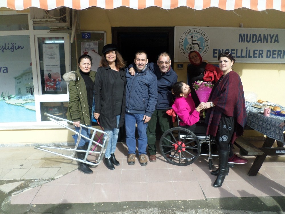 Sevgililer Gününde Engelliler Unutulmadı