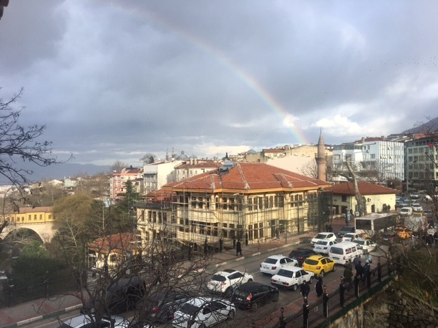 Sevgililere Gökkuşağı Sürprizi