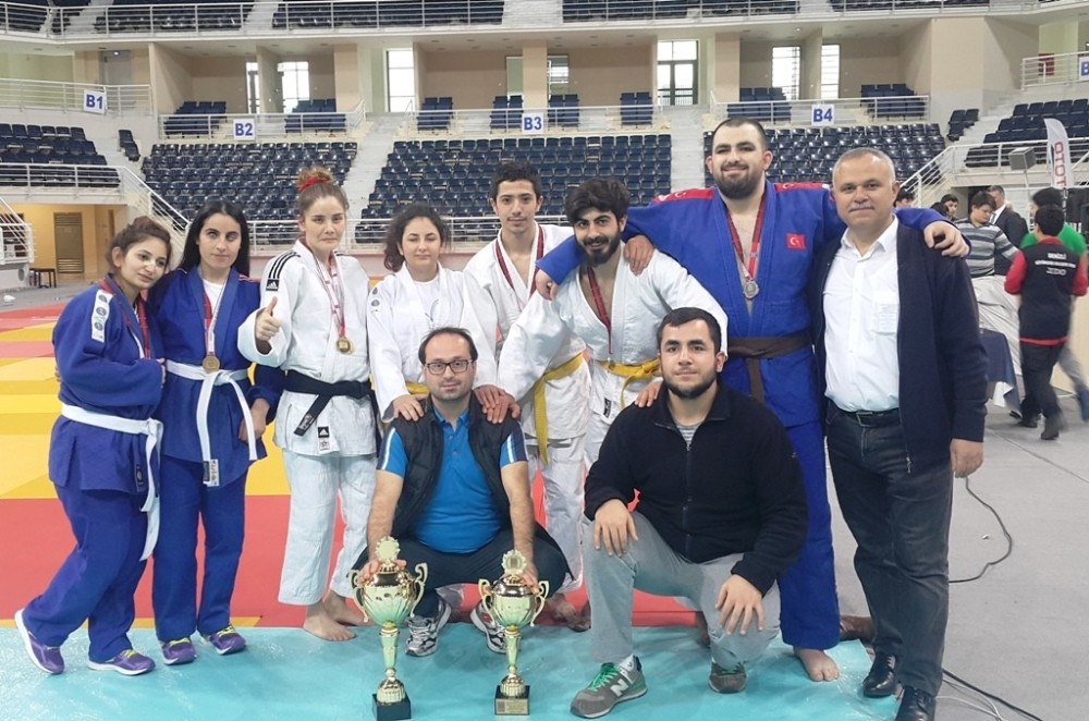 Türkiye Judo Şampiyonasında Zafer Nilüferin