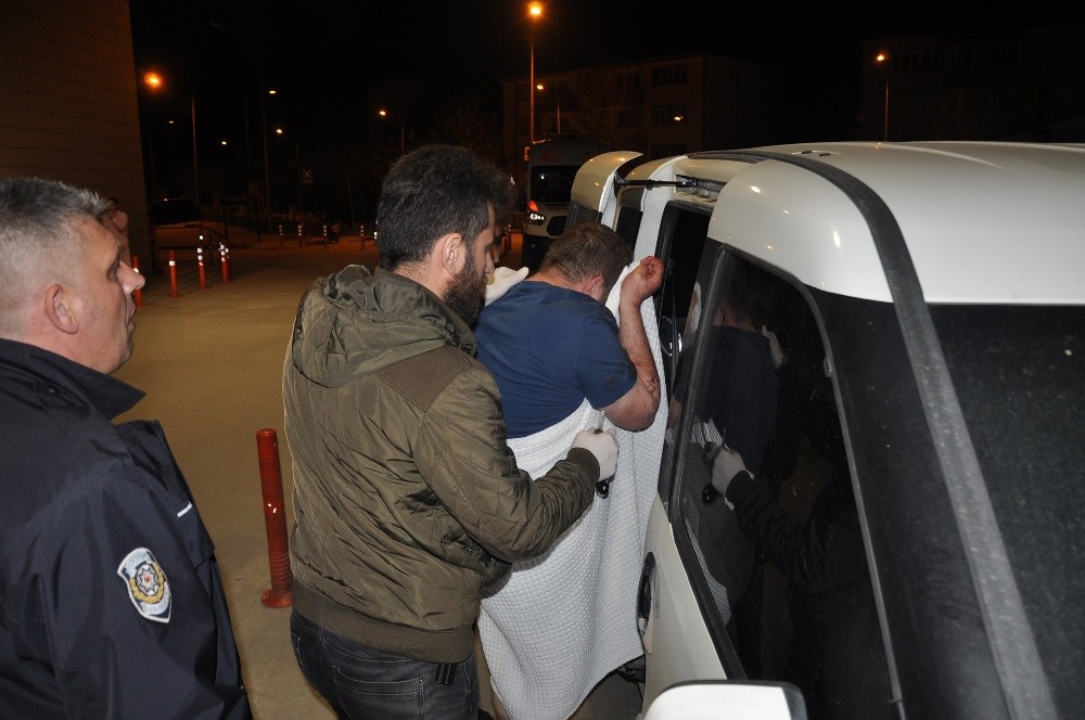 5 Aylık Hamile Olan Eski Eşini Vurdu