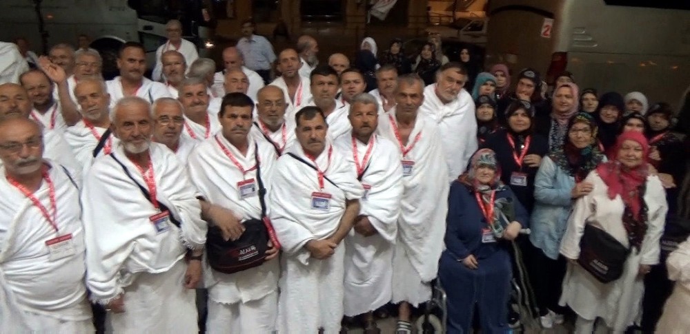 Afrindeki Güvenlik Güçleri İçin Umre Yaptılar