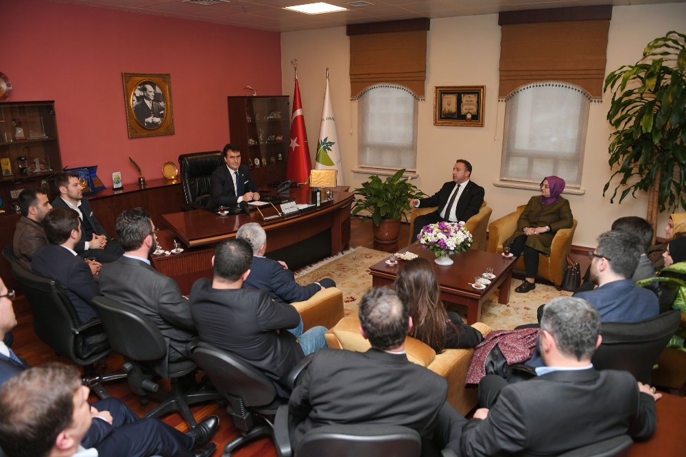 Ak Parti Osmangaziden Başkan Dündara Ziyaret
