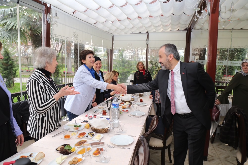 Başkan Aktaş, Kadın Muhtarlarla Buluştu