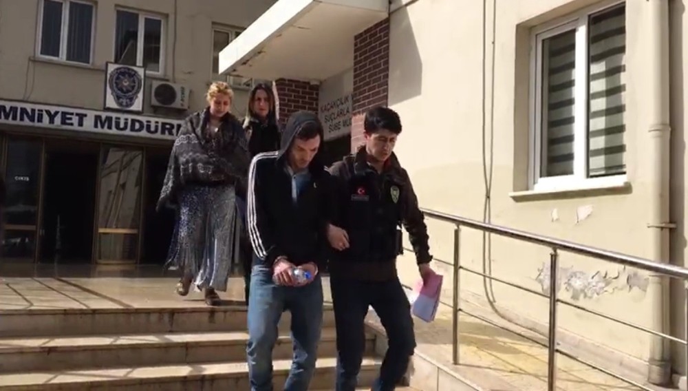 Bursada Uyuşturucu Operasyonu: 12 Gözaltı