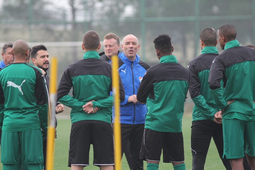 Bursasporda Osmanlıspor Maçı Hazırlıkları Sürüyor