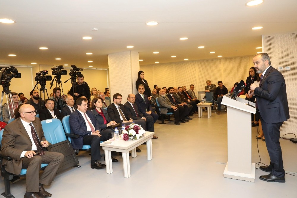 Büyükşehirden 1 Yılda 672 Bin Okuyucuya Hizmet