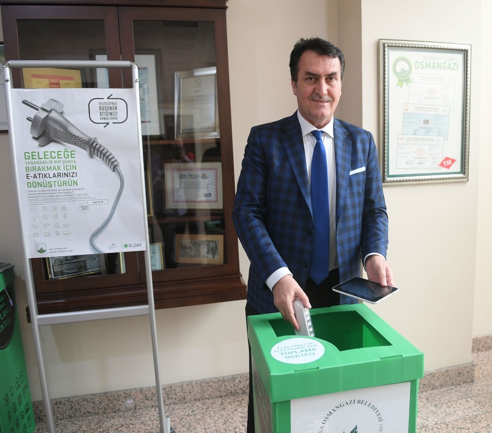 Elektronik Atıklar Dönüştürülecek