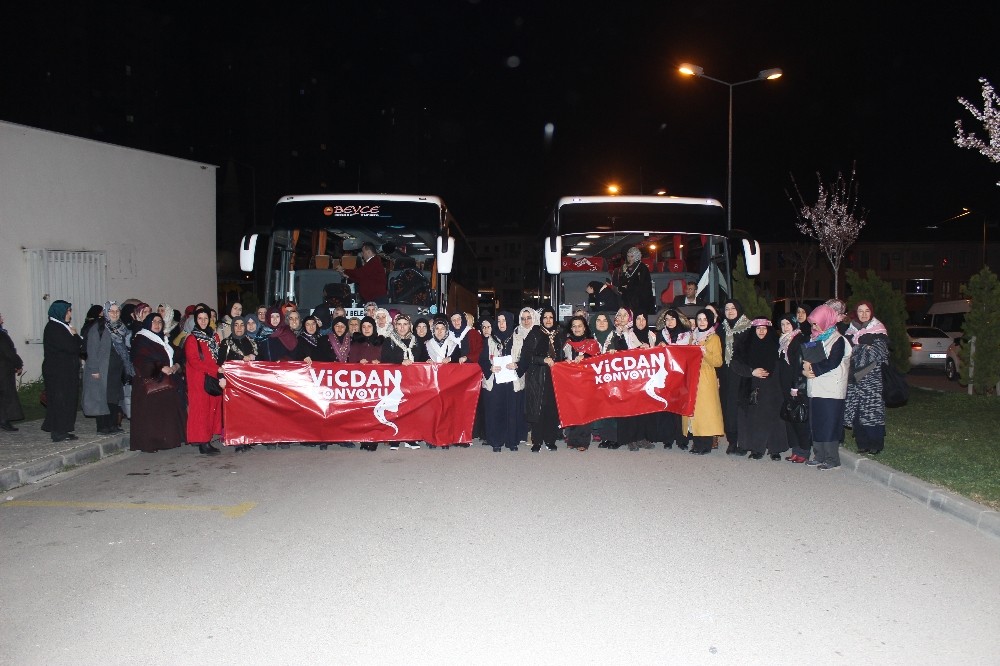 İhhnın Vicdan Konvoyu Suriye Sınırına Doğru Yola Çıktı