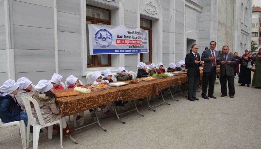 Kuran Kursu Öğrencilerinden Afrine Destek Kermesi