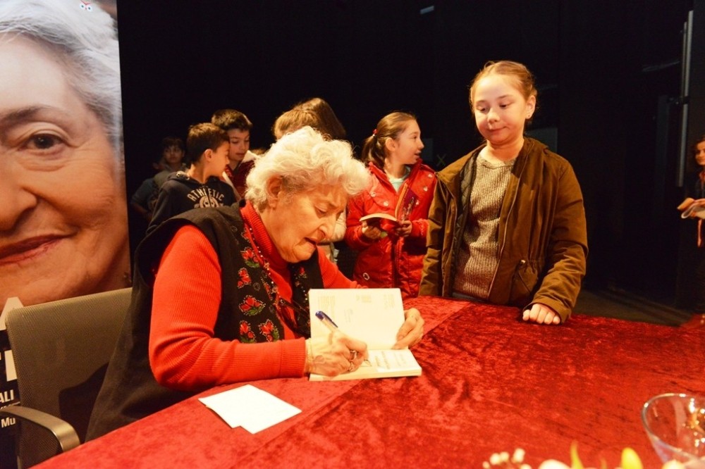 Kutlu: “Kitaplar Kaplumbağalara Benzer, İkisi De Uzun Yaşar”
