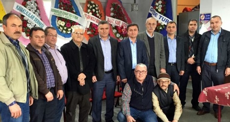 Minibüsçüler Mevcut Başkanla Yola Devam