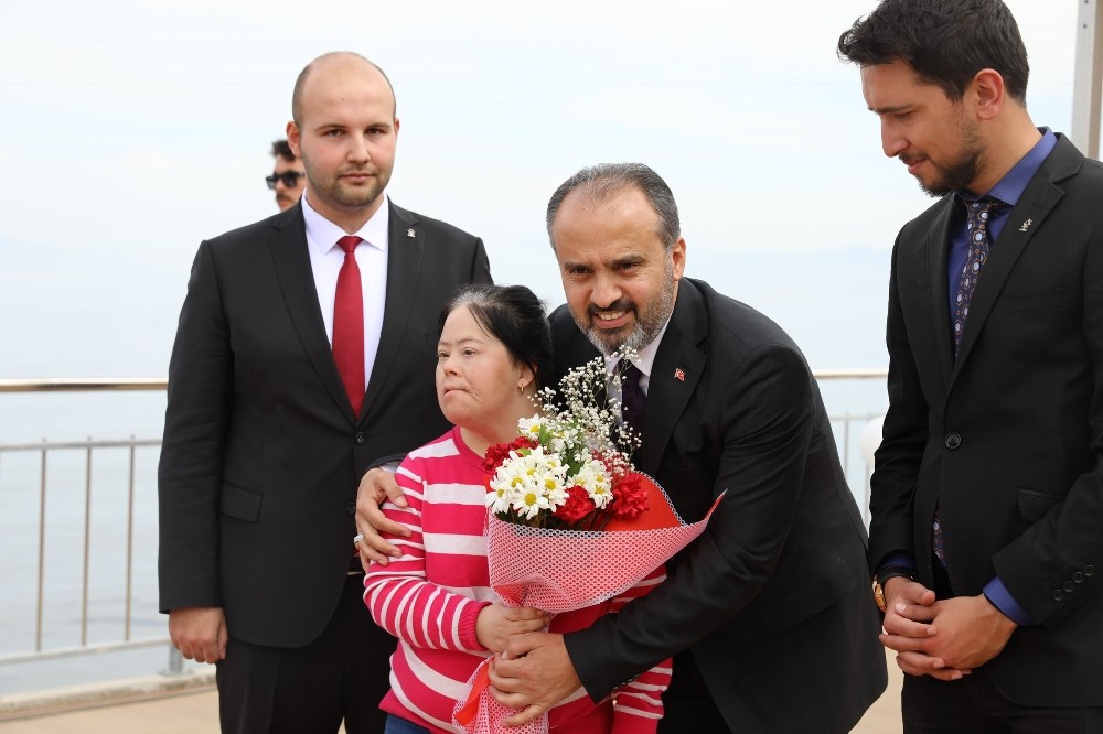 Mudanya Sahilleri Büyükşehir İle Güzelleşiyor